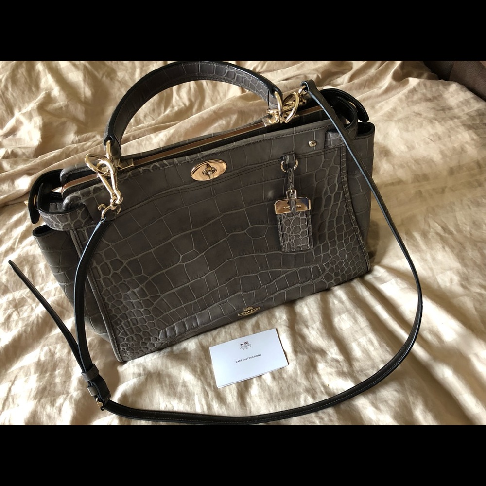 💯 Auth. Coach Gramercy CrocPrint Mink Leather Bag